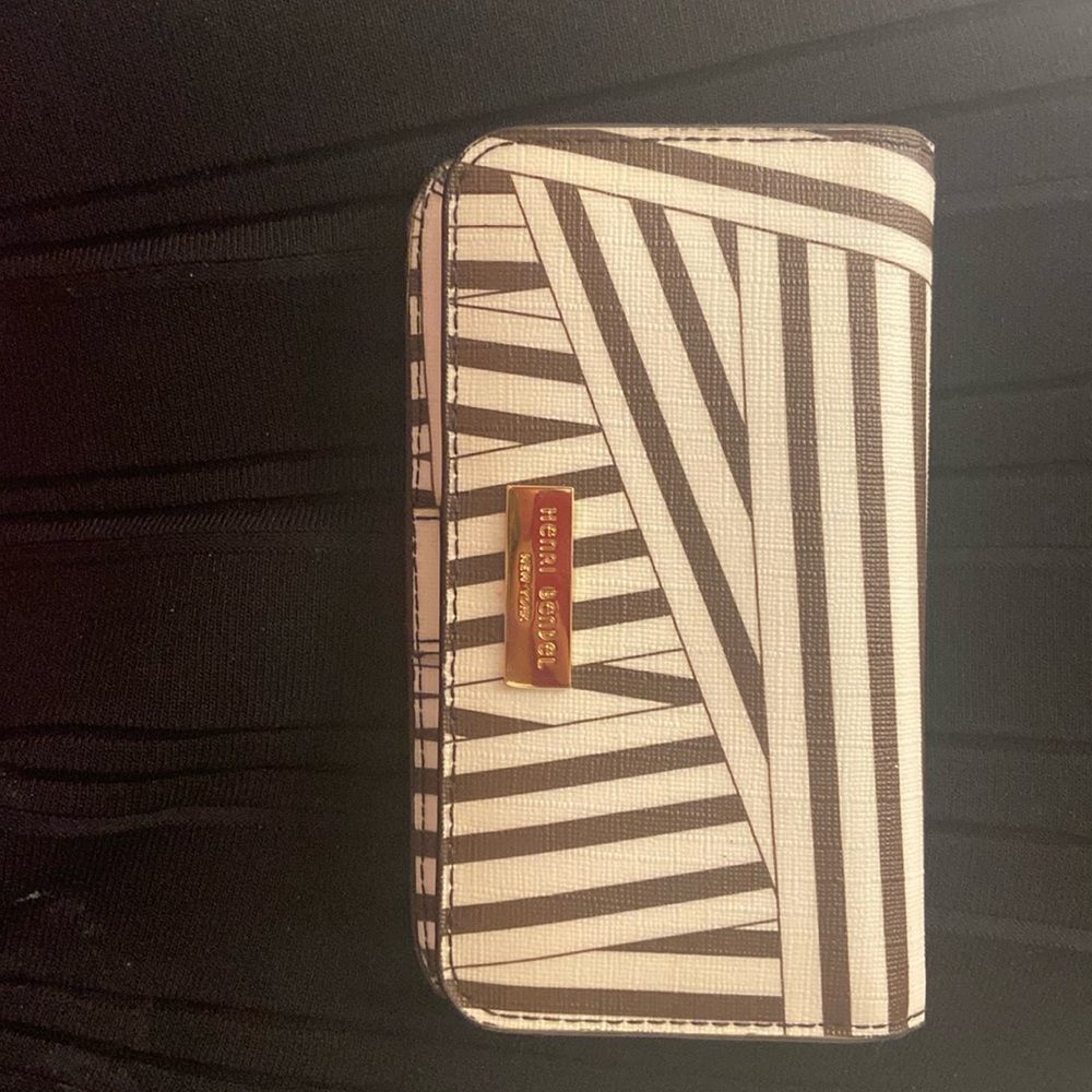 Henri bendel brown and white wallet